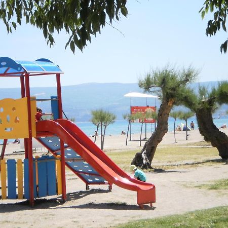 Apartment Lana أوميس المظهر الخارجي الصورة