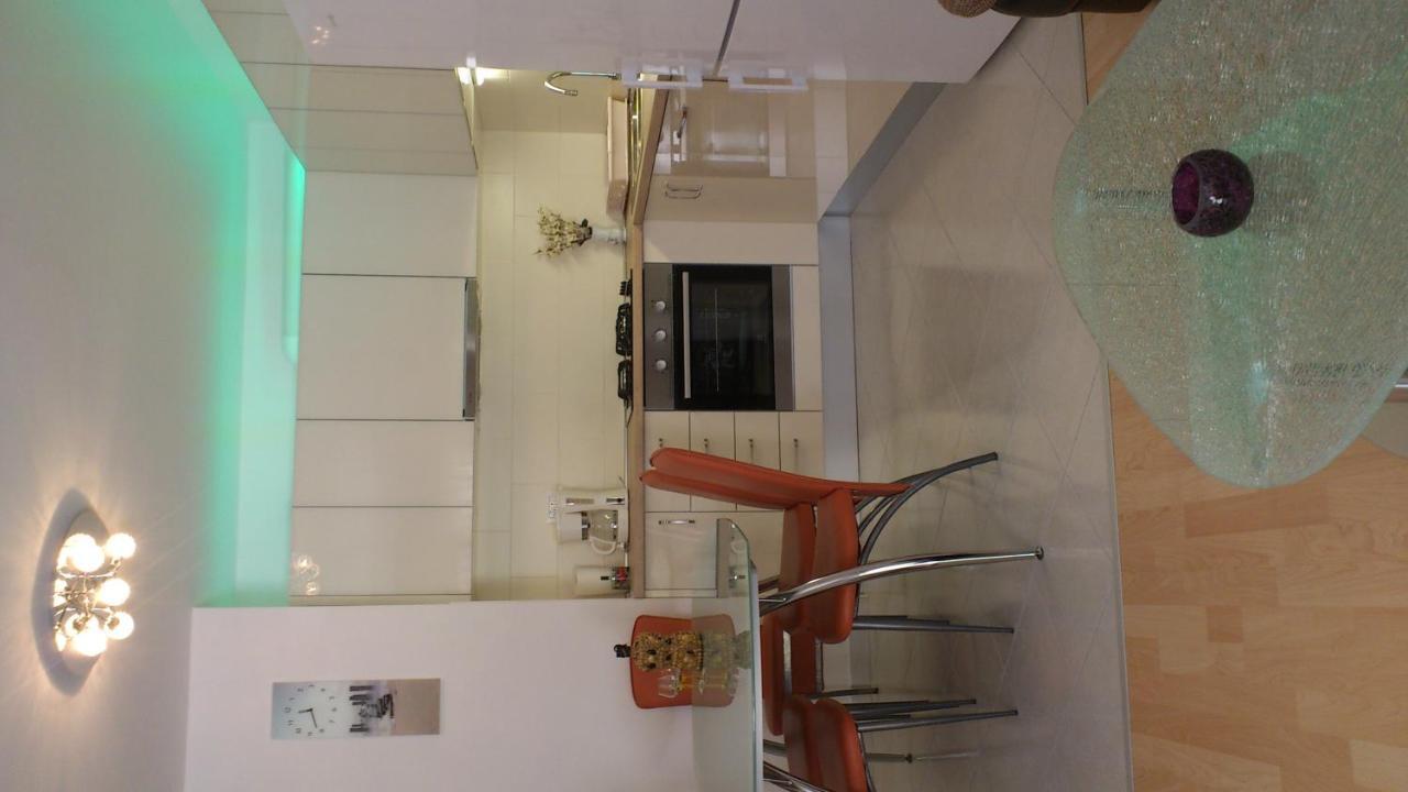 Apartment Lana أوميس المظهر الخارجي الصورة