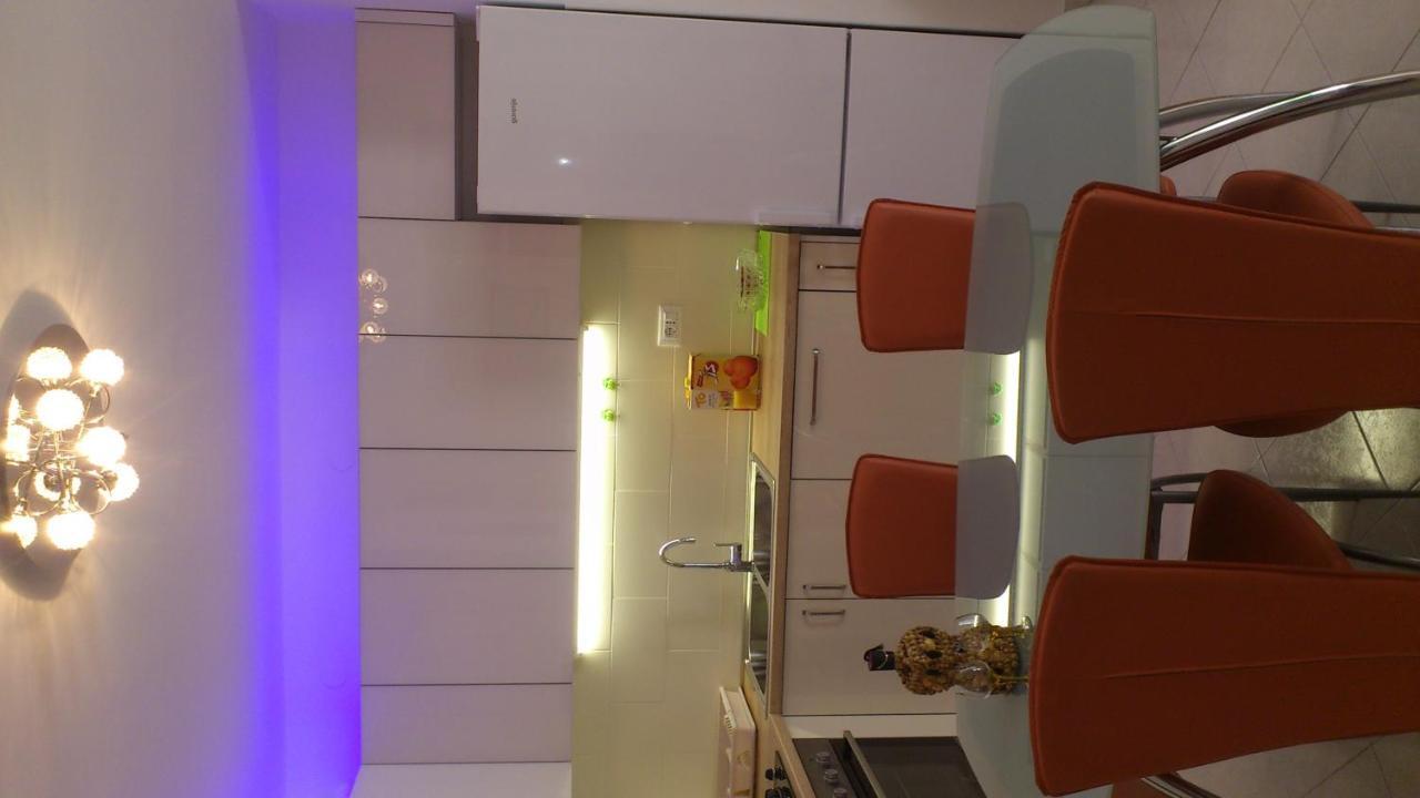 Apartment Lana أوميس المظهر الخارجي الصورة
